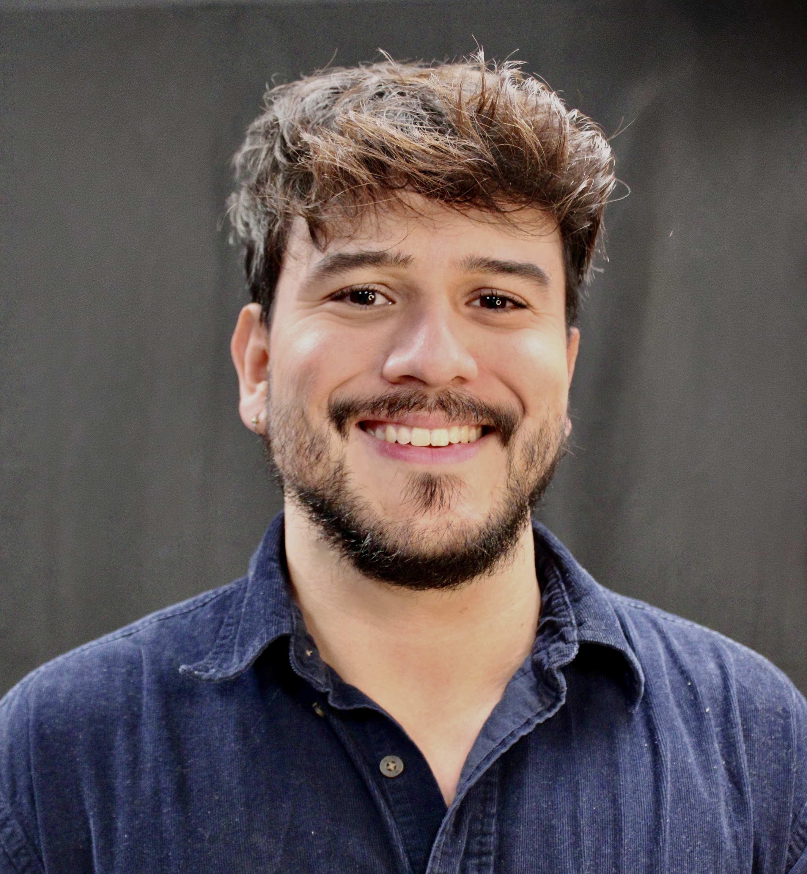 Leo Bustamante-Carballo